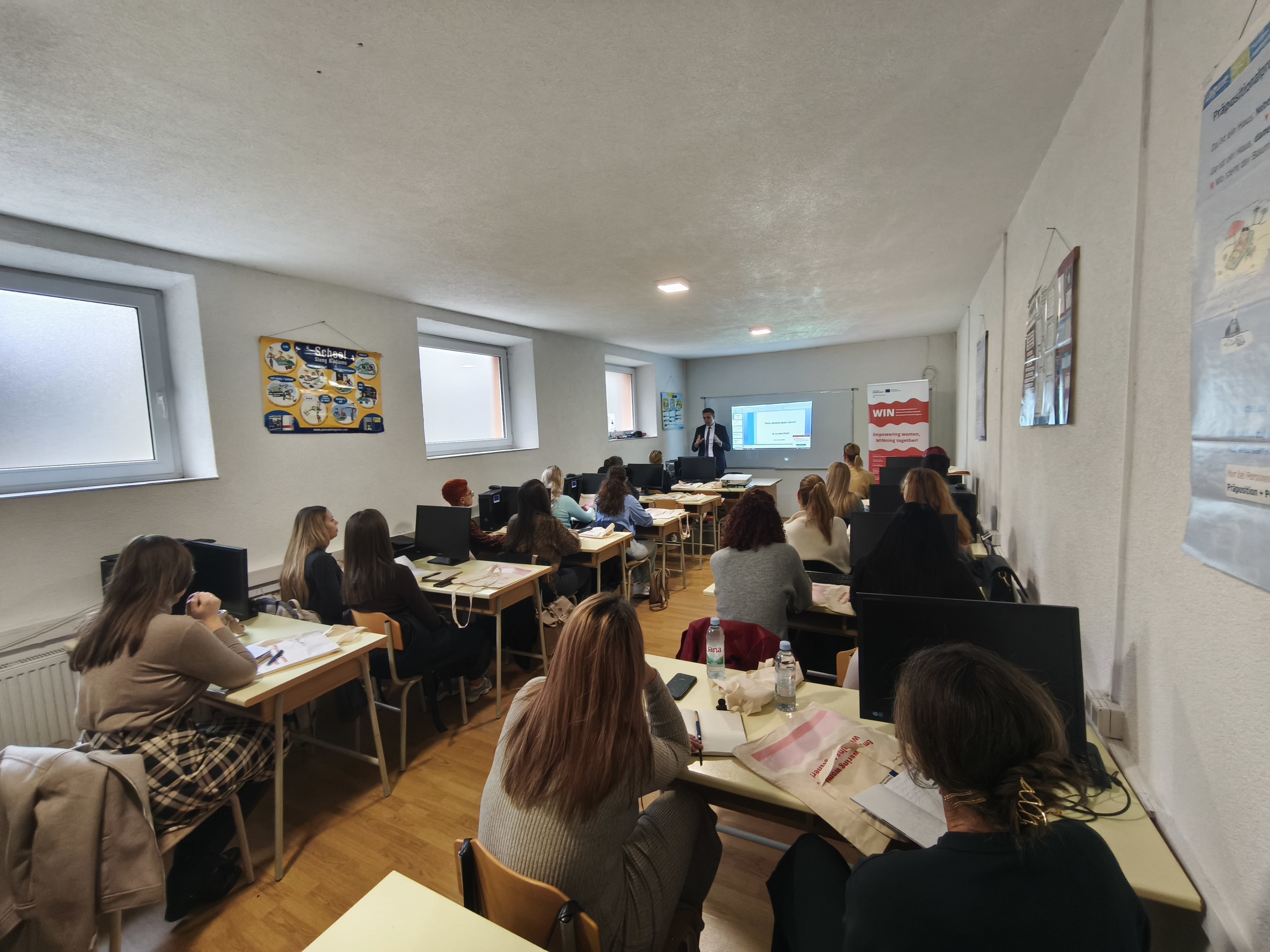 Županijski zavod za upošljavanje Livno pokrenuo obuku iz poslovne pismenosti: Podrška ženama u perifernim industrijskim regijama